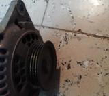 Alternador para B12 B13 en Buen Estado