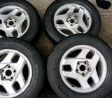 Aros con Llantas Y Ranas Toyota Rav4