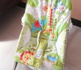 Silla Vibradora Y Silla de Comer