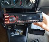 Radio Pioneer con Entrada de Usb Y Cd