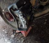 Caliper de Freno Delantero Derecho Mazda