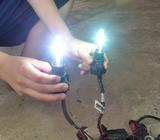 Se Vende Bixenón Está en Buen Estado