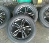 Aros Orijinales de Tucson con Llantas