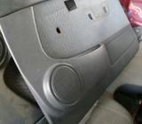 Toyota Tacoma 97.dos Forros de Puertas