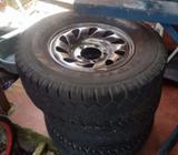 Vendo Aros Originales de Traker