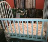 SE VENDE CUNA EN EXCELENTES CONDICIONES