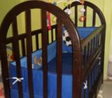 Vendo Cuna con Colchón Y Edredón