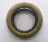 RETENEDOR DE BOCINA TRASERA ORIGINAL