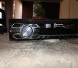 Radio Pioneer Carro