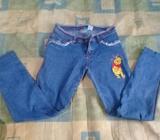 Vend 3 Pantalones Y 1 Short D Niña en Pz