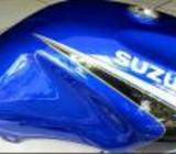 Tanque Suzuki