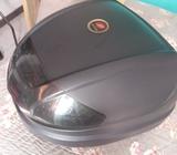 Vendo Maletero para Moto