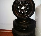 Vendo Latas con 4 Llantas#13 Buen Estado