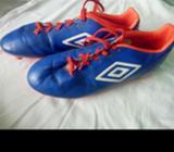 Tacos Marca Umbro Talla 43