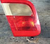 Stop Central Izq de Bmw Del 99 Al 2005