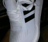 Tenis Adidas