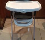 Se Vende Silla para Comer Practicamente