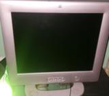 Monitor con Audio Incorporado