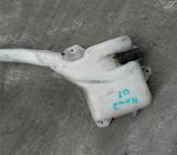 Recipiente D Tira Agua Al Palabrisa Civi