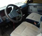 Nissan Estanza