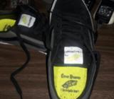 Tennis Vans 42