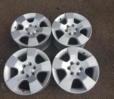 Aros para Nissan Originales