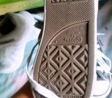 6000 Converses Talla 25