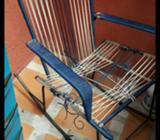 Se Reparan Sillas Mecedodas