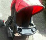 Se Vende Coche Y Porta Bebes Y Andadera
