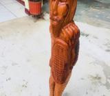 ESTATUA DE MADERA