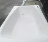 Tina de Baño Llacusi