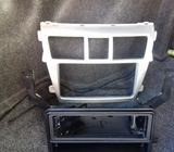 Kit para Adaptar Radio de Toyota Yaris