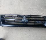 Parrilla Montero Cachetona