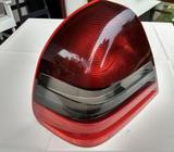 STOP TRASERO IZQUIERDO PARA MERCEDES BENZ W202 ORIGINAL