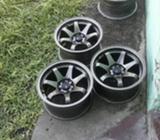 Ocho Huecos Hay Uno Reparado