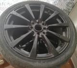 Se Venden Aros °17 Dos con Llantas