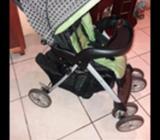 Coche con Porta Bebé Y Silla de Comer