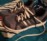 Tenis Adidas