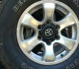 Se Venden Aros de Hilux Buen Precio