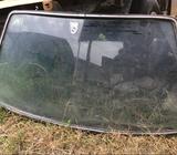 Se Vende Parabrisas de Daihatsu Charade