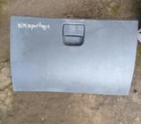 Guantera Kia Sportage 95 Original