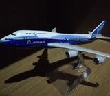Avión a Escala
