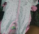 Ropa de Bebe, Regalia de Gorritos Etc