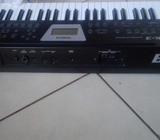 Se Vende Teclado Roland Bk3