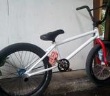 Bici 20 Bmx Bien Armada