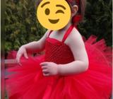 Se Hacen Tutus Y Pies Descalzos