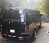 Microbus Toyota Hiace