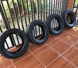 Se Venden Llantas para Carro