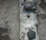 Se Vende Tapa de Valvulas de Isuzu