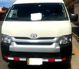 Toyota Hiace Turbo Diesel 2500cc